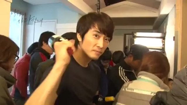 Song Seung Heon When a man loves Sketch 28.5.2013 (TS & JH at resort)