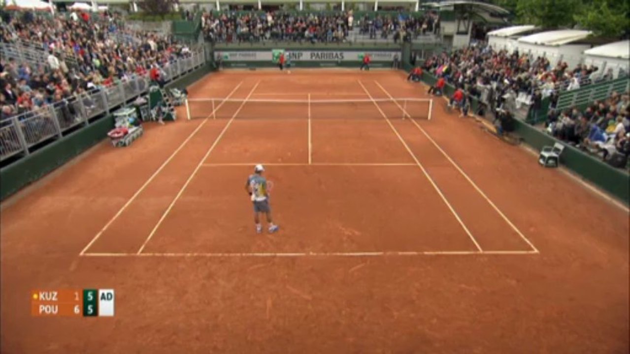 Tribünde düşmanını görmüş