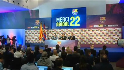 Abidal, en su adiós: "Me hubiese gustado seguir, pero el Barça lo ve diferente"