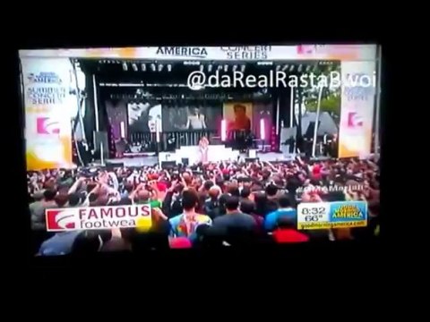 Mariah Carey Performs Always be my Baby on GMA Summer Concert Series