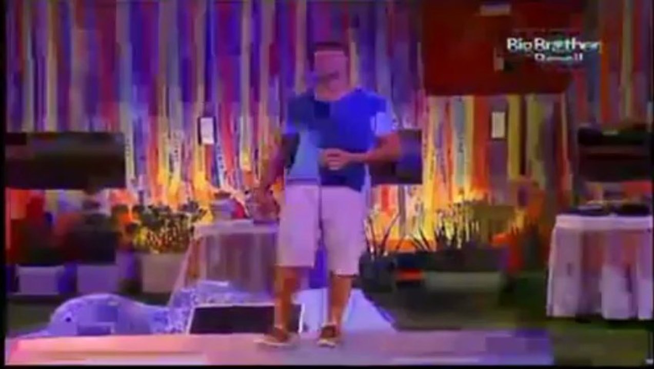 Jonas cantando ♫chora, me liga♫ e ♫um beijo♫ - 21.03