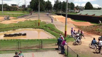mariana pajon mayo 25 2013 260