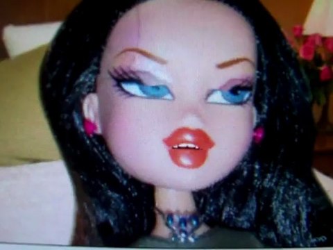 Never Eavesdrop and Sabotage This Babe Because She's Hot and Dressed to the Nines