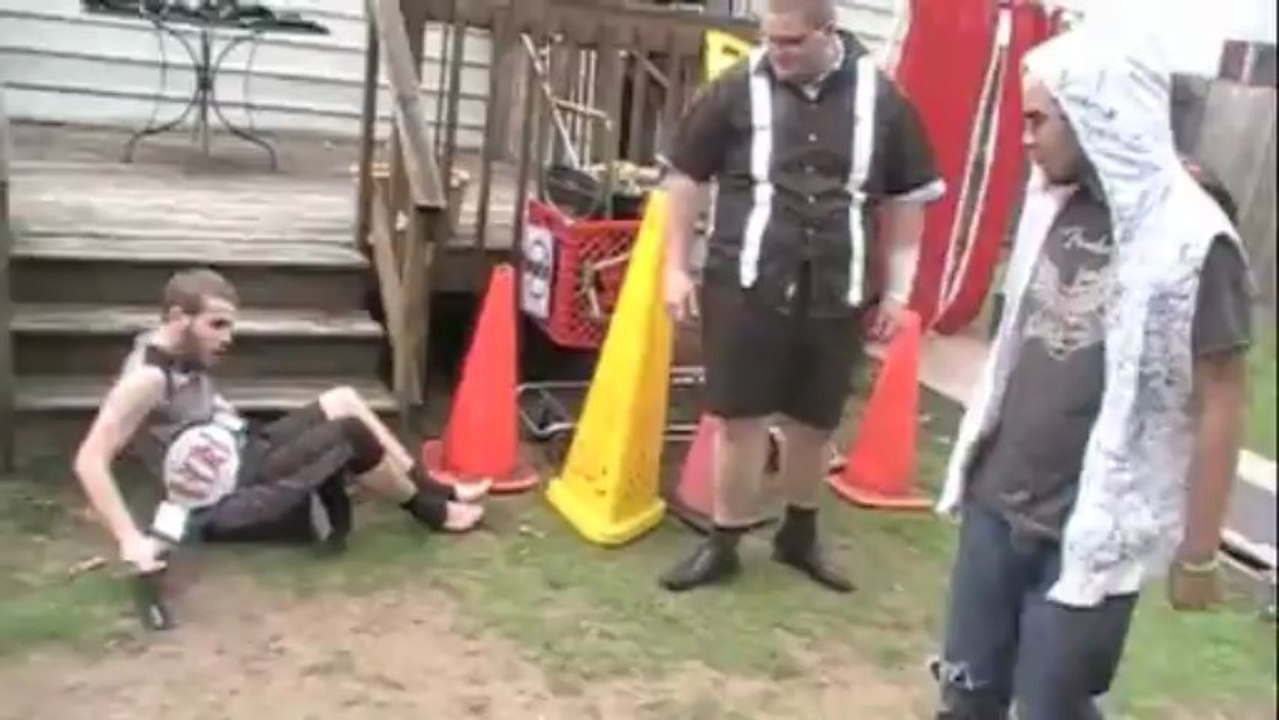 2013 Week 8-Schimizzi Attempts To Cash In