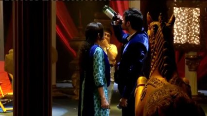 Madhubala - Ek Ishq Ek Junoon - Behind The Scenes [09] - 08-08-2012 - Madhu's Challenge To RK