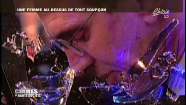 Crimes en haute societe - [Une femme au dessus de tout soupcon] _