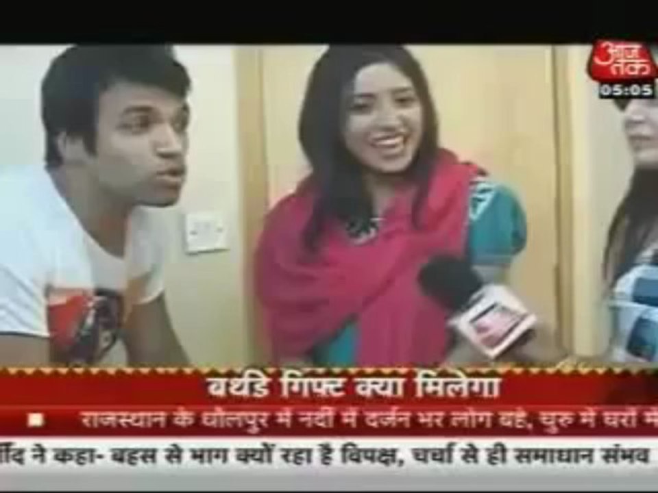Asha Negi Birthday Celebration with Rithvik Dhanjani and Shruti Kunwar on SBB 23rd August 2012