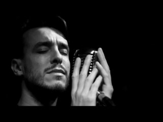 Cem Adrian - Yalnız da Ayağa Kalkabilirim