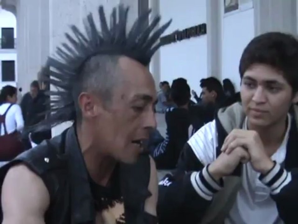 Sin Libreto entrevista a Punkeros