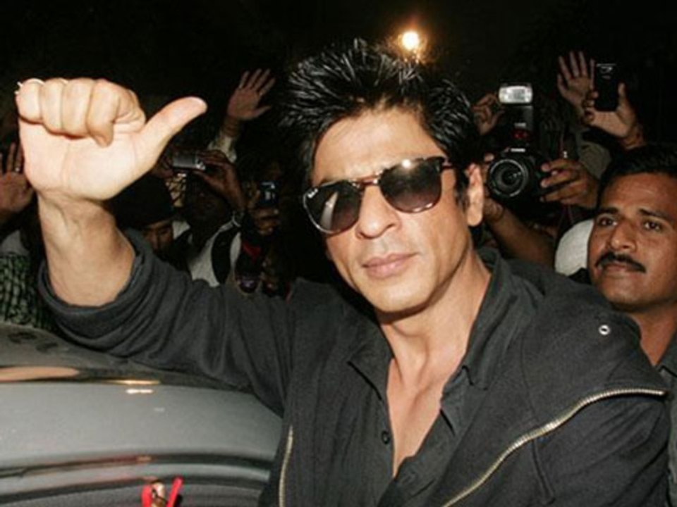 Shah Rukh Khan discharged from hospital