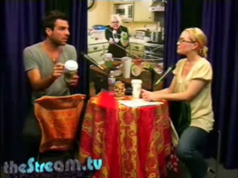 Zachary Quinto (Sylar) on Starbucks Service