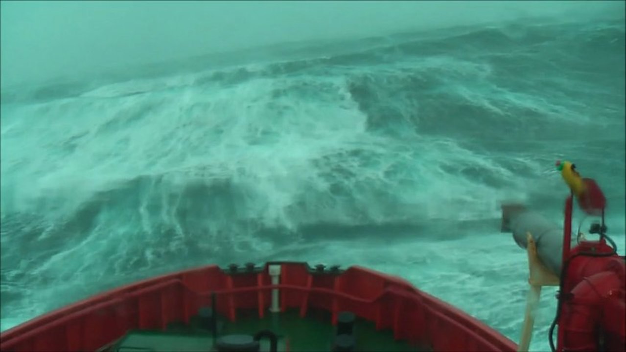 Big big waves and boat in the middle of a storm!