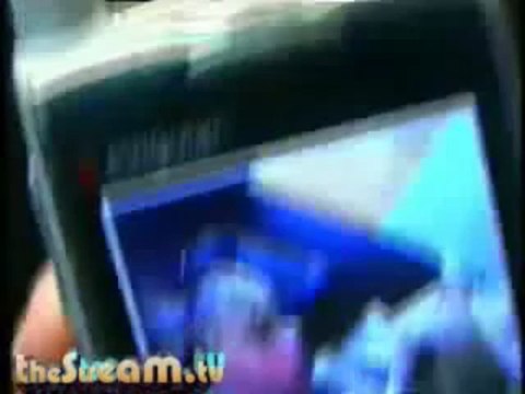 Iliza Shlesinger - Crazy Cat Lady (with J.Chris Newberg)