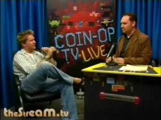 Diggnation's Alex Albrecht Admits He's Gay