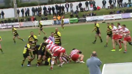 Un bon sur le cul de MATE