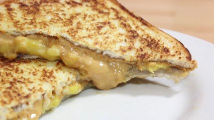 Peanut Butter & Banana Sandwich