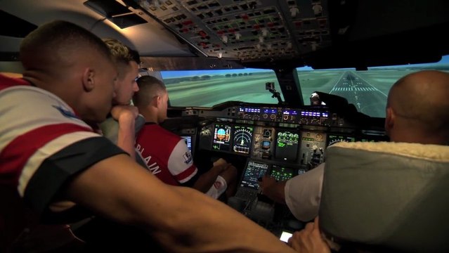 Quand des joueurs d'Arsenal tentent de faire atterrir un avion !