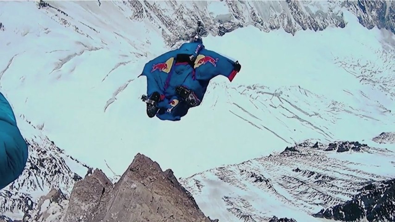 Base Jump Everest par Valery Rozov