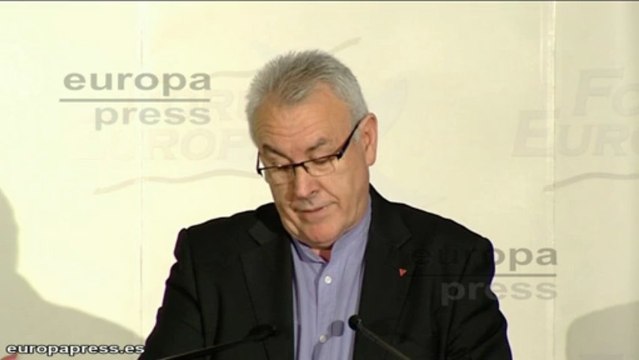 Cayo Lara: Orgullosos de las medidas de desahucios y comidas a niños