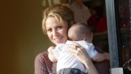 Shakira Wants to Breastfeed Son Till He Goes to College