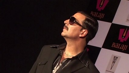 Is Akshay Kumar Jealous Of Emraan Hashmi ?