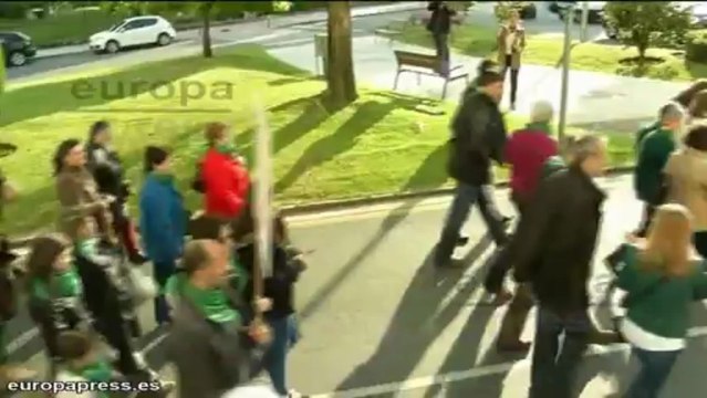 IES As Mercedes protesta por la decisión de la Consellería