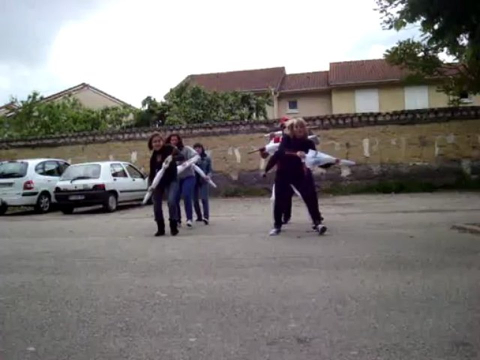 10ème Marche des parapluie - Chorégraphie Mélissa Cirillo