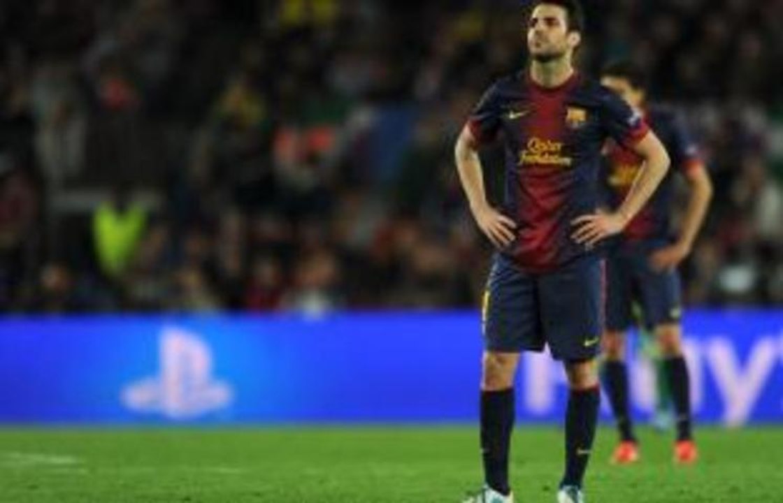 Hunter casts doubt over Fabregas’ move to Man United