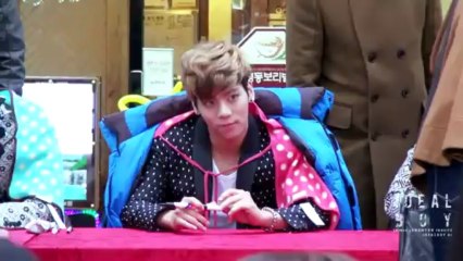 Jonghyun - Fansign event 2013 03 04
