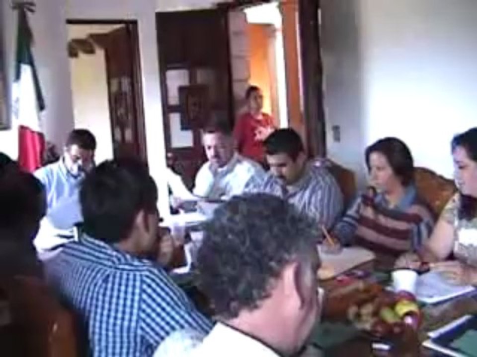 SEMEFO.SE PROYECTA UN POSIBLE CAMBIO DE LUGAR DEL SEMEFO EN ATOTONILCO EL ALTO.ASI LO INFORMA EL PRESIDENTE MUNICIPAL RAMON BAÑALES.