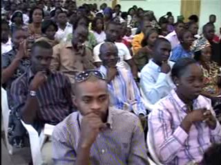 SI TA PROMESSE TARDE, ATTEND LA (2)