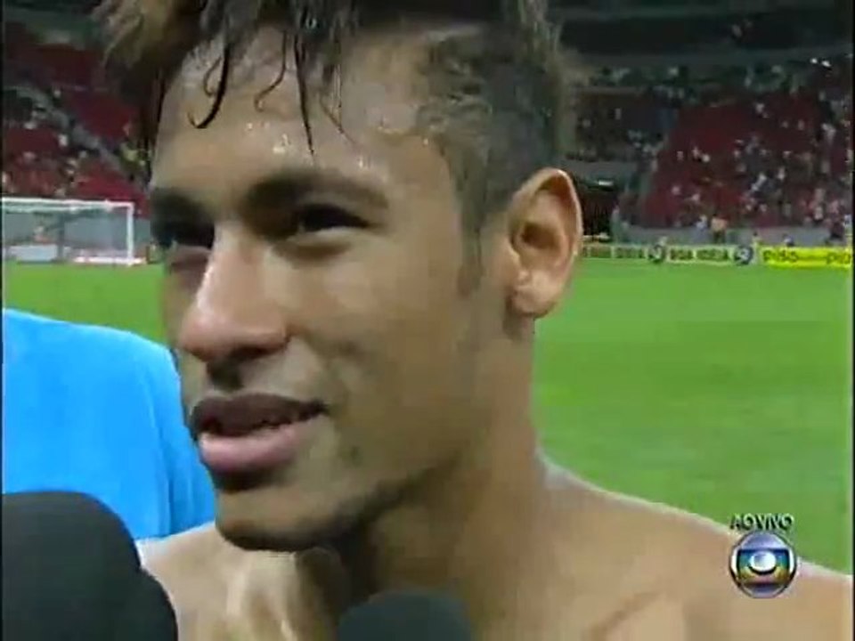 BRASIL - NEYMAR MINUTOS FINAIS COM A CAMISA DO SANTOS FUTEBOL CLUBE NO JOGO SANTOS 0 x 0 FLAMENGO  26/05/2013