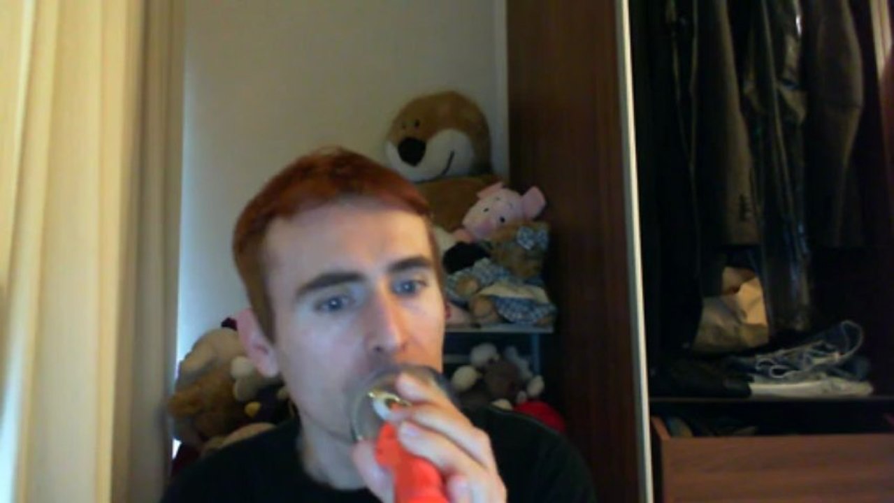 Wiwi égratigne "as tu déclaré tes revenus" de Georges Milton