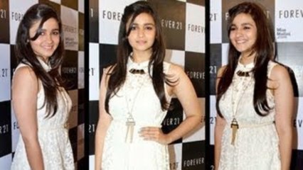 Alia Bhatt Spotted at the launch of the first Forever 21 Store