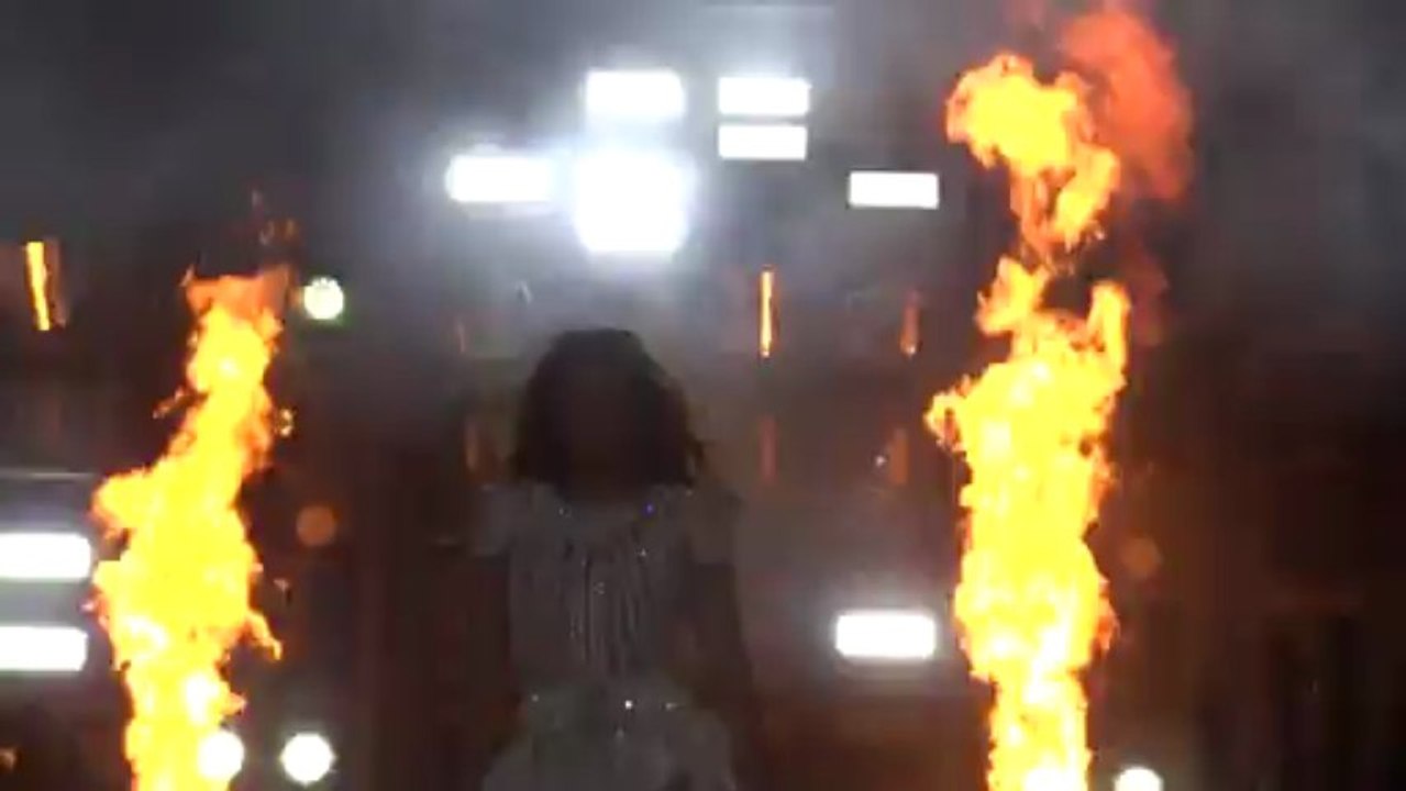 Beyoncé - Run The World (Girls) @ Sportpaleis, Antwerp