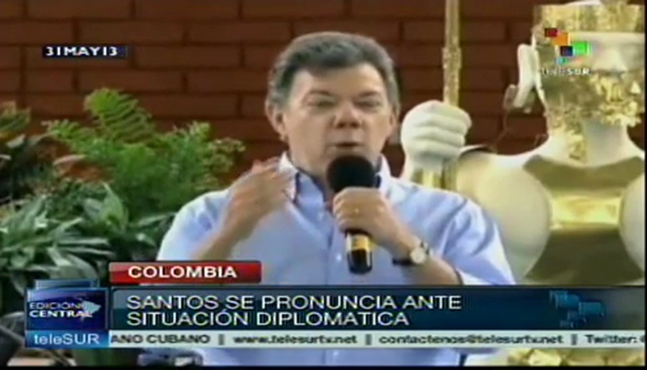 Colombianos critican duramente a Santos tras su reunión con Capriles