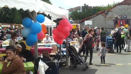 Le maire d'Ivry rassure ses habitants après son agression