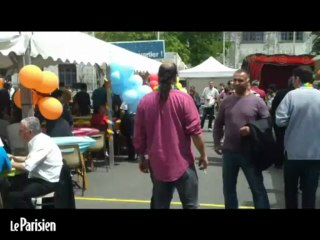 94 Le maire d'Ivry rassure ses habitants après son agression