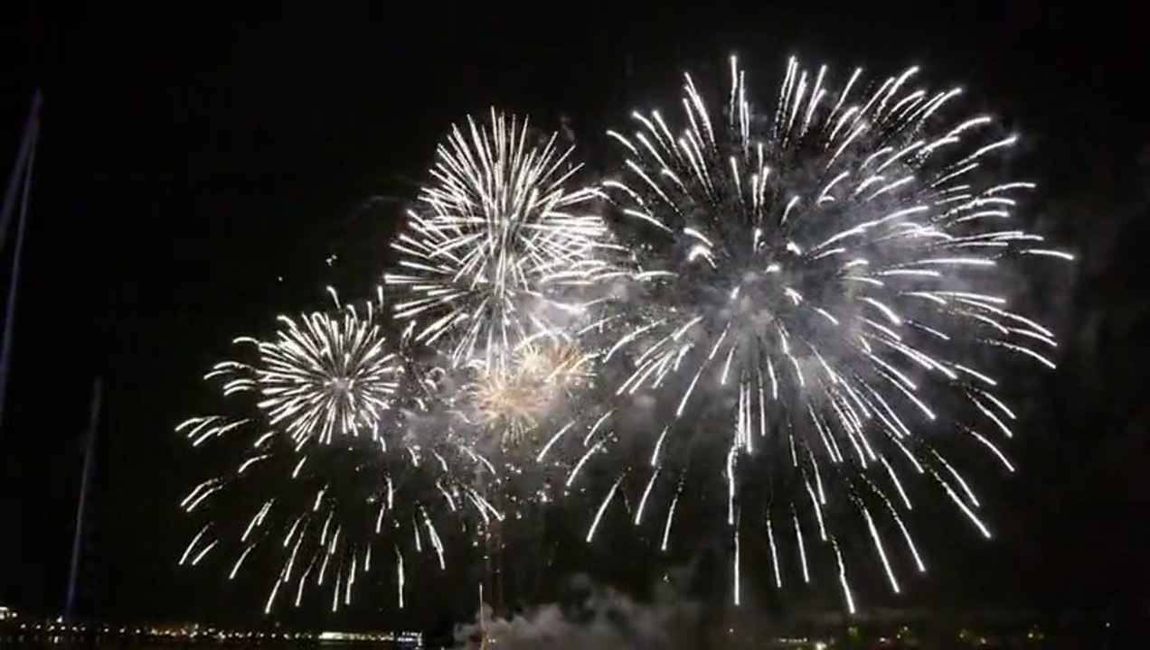 Bordeaux Fête le Fleuve - Feu d'Artifice