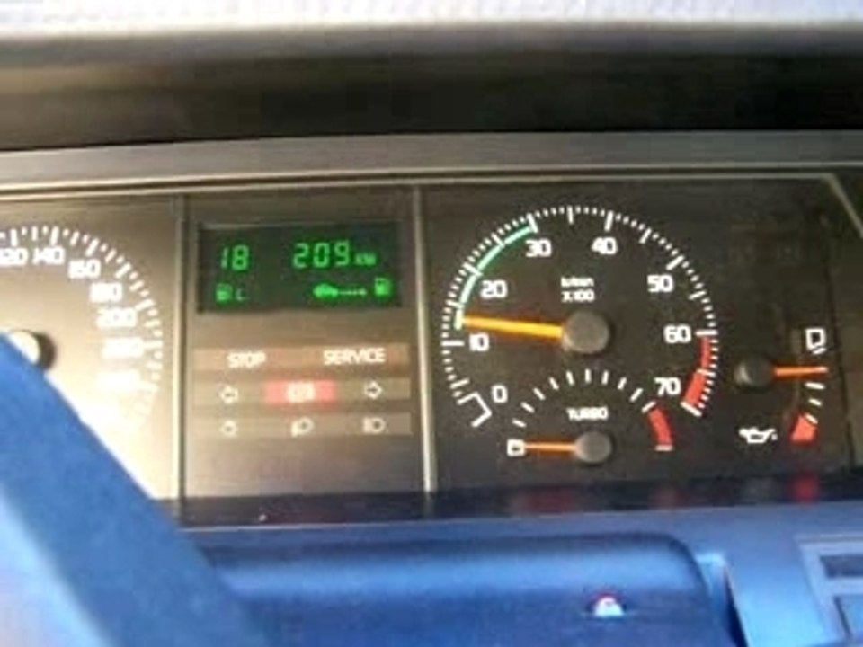 Demarrage vu intérieur R25 V6T Baccara