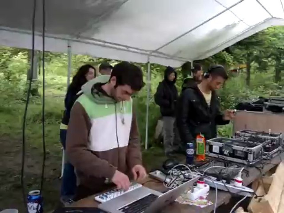 L-Xir Live - Happy Morning Therapy - Swiss 2013