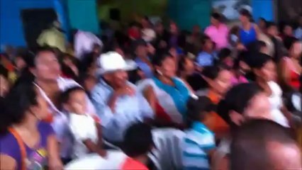 BINGO DE LA REVOLUCION EN LA PARROQUIA LA VICTORIA DEL CANTON SALITRE POR INAUGURACION DE SUBCENTRAL DEL MOVIMIENTO "RAFAEL CORREA PRESIDENTE... BILLY CONSTANTE PRESENTE"