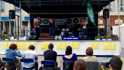 Concert Journée du commerce équitable 2013 Mother Folkers