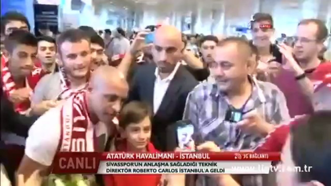 Roberto CARLOS'u İstanbulda İSTDER Karşıladı.