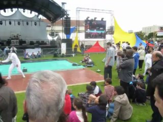 demaonstration escrime fête de la ville de Chatillon 2013