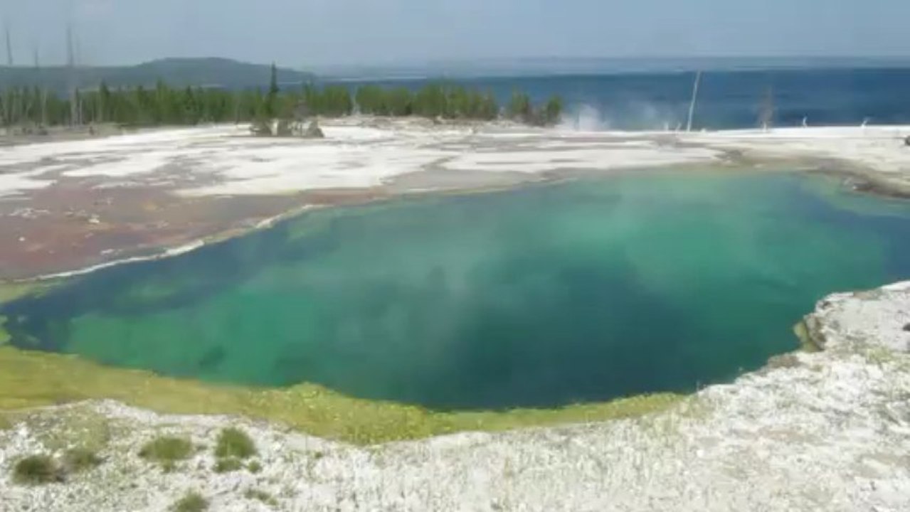 Pool  2 yellowstone aout 2012