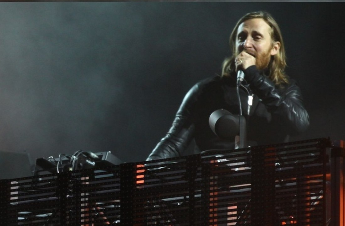 UNICUTT.TV David Guetta Opening Expo Plaza Hannover 1.6.2013