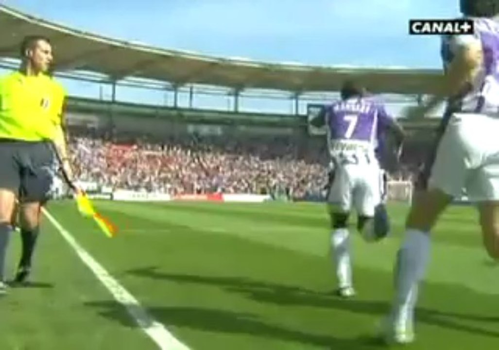 But de Mansaré TFC-PSG 2006-2007 + But refusé d'Emana