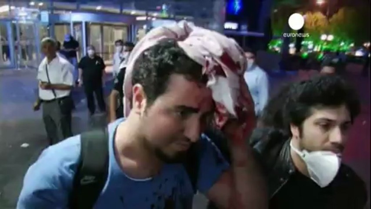 Third night of pitched battles across Turkey