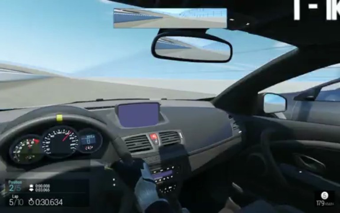 Oval - Megane